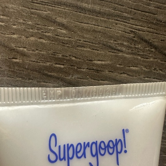 Glow screen in shade golden hour. - Picture 2 of 2